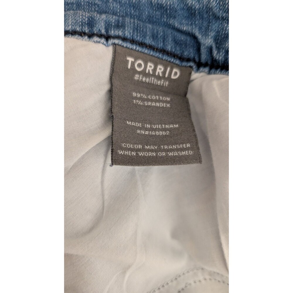 Torrid Womens Plus 20 Blue Crop Boyfriend Vintage Stretch Distressed Jeans - Picture 5 of 6